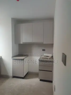 3bdrm Apartment in Luxury Apartiment, Bole for sale