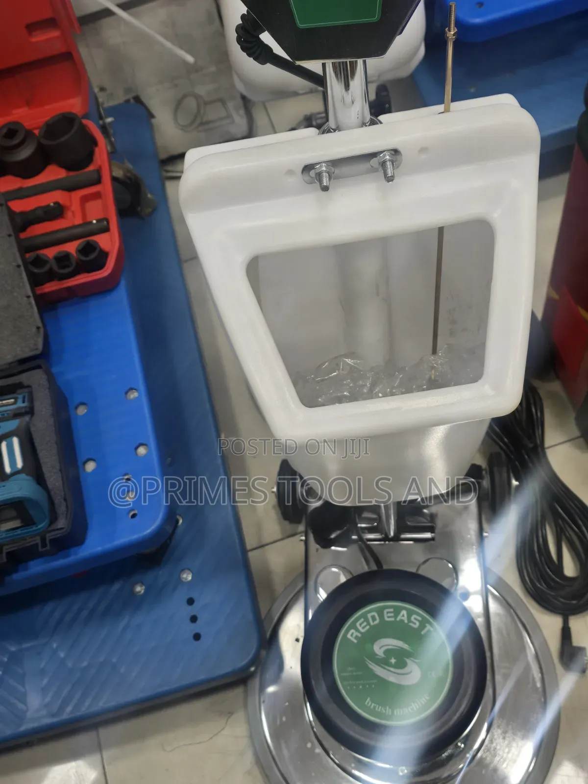 Red East Floor Cleaning Machines