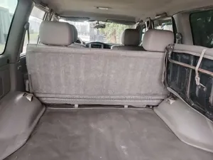 Toyota Land Cruiser 2004 Pink