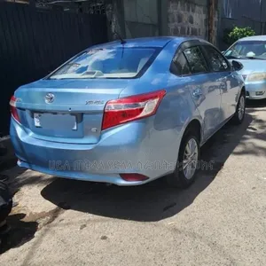 Toyota Yaris 2014 Blue