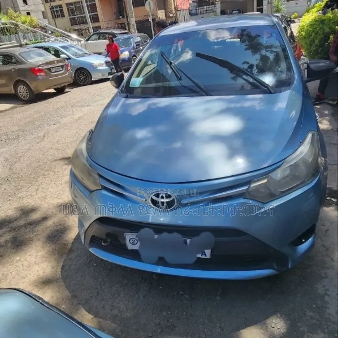 Toyota Yaris 2014 Blue