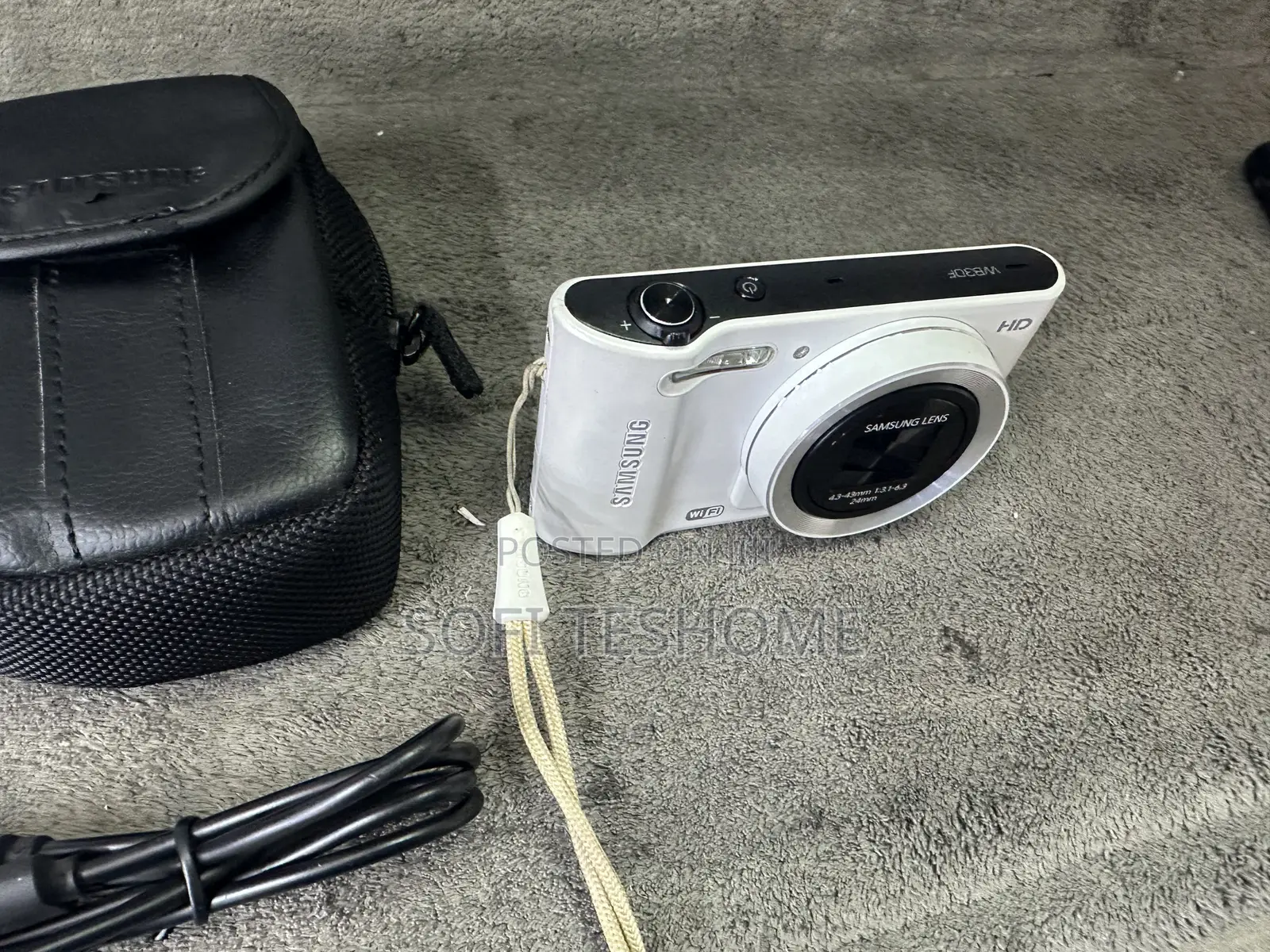 Digital Camera