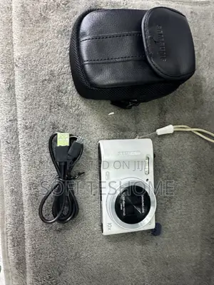 Digital Camera