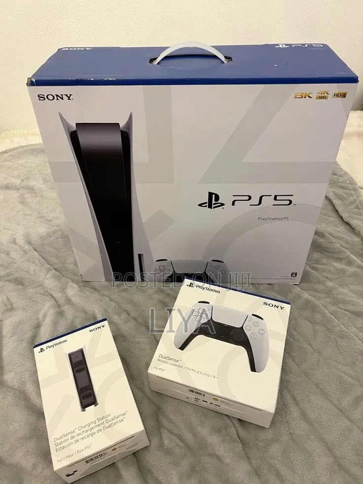 Play Station