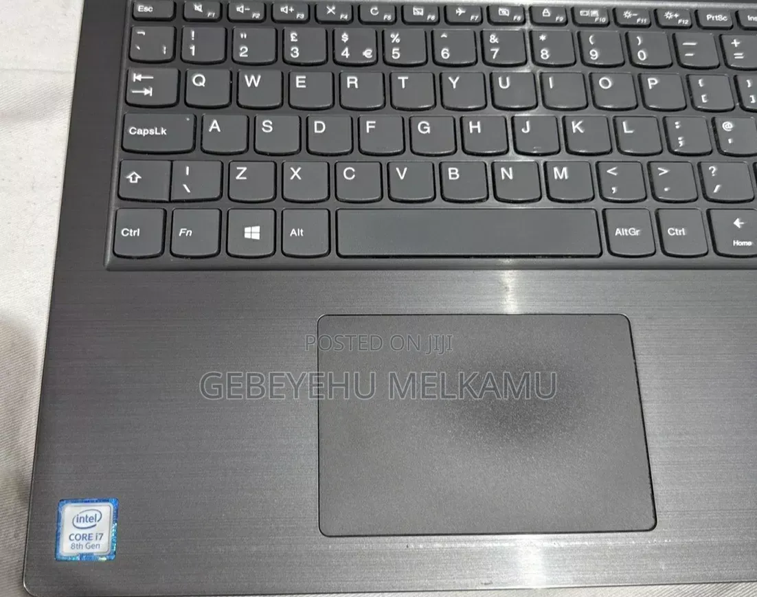 New Laptop Lenovo 8GB Intel Core i7 SSD 1T