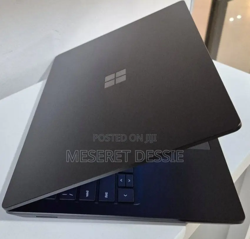 New Laptop Microsoft Surface Laptop 5 16GB Intel Core i7 SSD 512GB