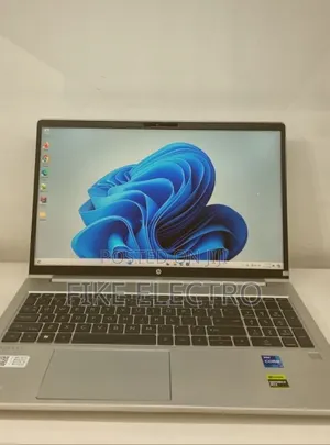 New Laptop HP ProBook 440 G10 16GB Intel Core i7 SSD 1T