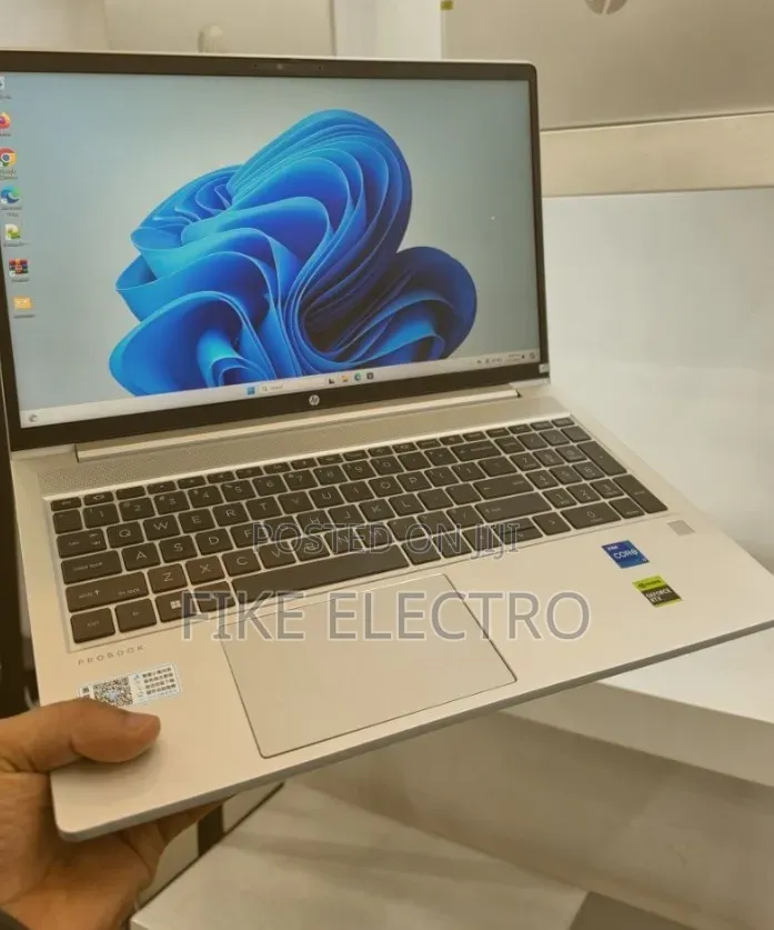 New Laptop HP ProBook 440 G10 16GB Intel Core i7 SSD 1T