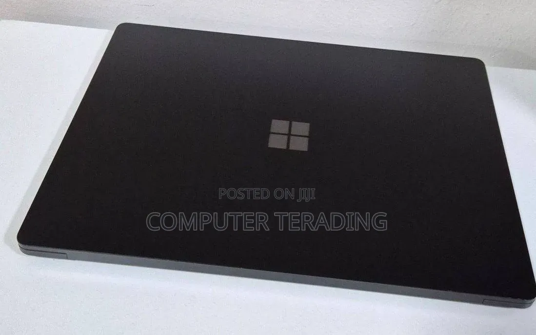 New Laptop Microsoft Surface Laptop 7 16GB Intel Core i7 SSD 512GB