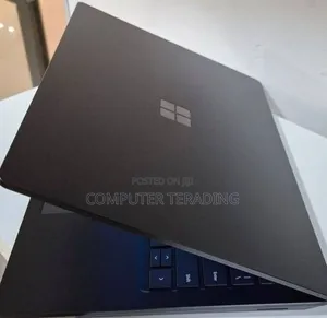 New Laptop Microsoft Surface Laptop 7 16GB Intel Core i7 SSD 512GB