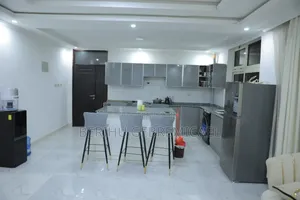3bdrm Condo in አያት, Bole for rent