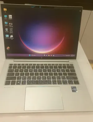 New Laptop HP EliteBook 840 G10 16GB Intel Core i7 SSD 512GB