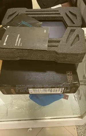New Acer Predator Helios Neo 16 AI 16GB Intel Core Ultra 9 SSD 1T