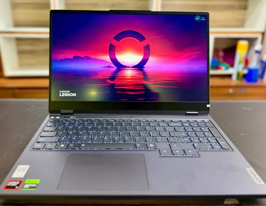 New Laptop Lenovo 16GB AMD Ryzen 7 SSD 512GB