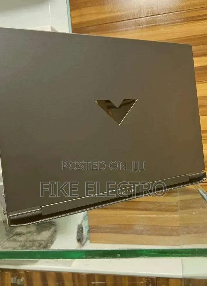 New Laptop HP Victus 15 16GB Intel Core i5 SSD 512GB