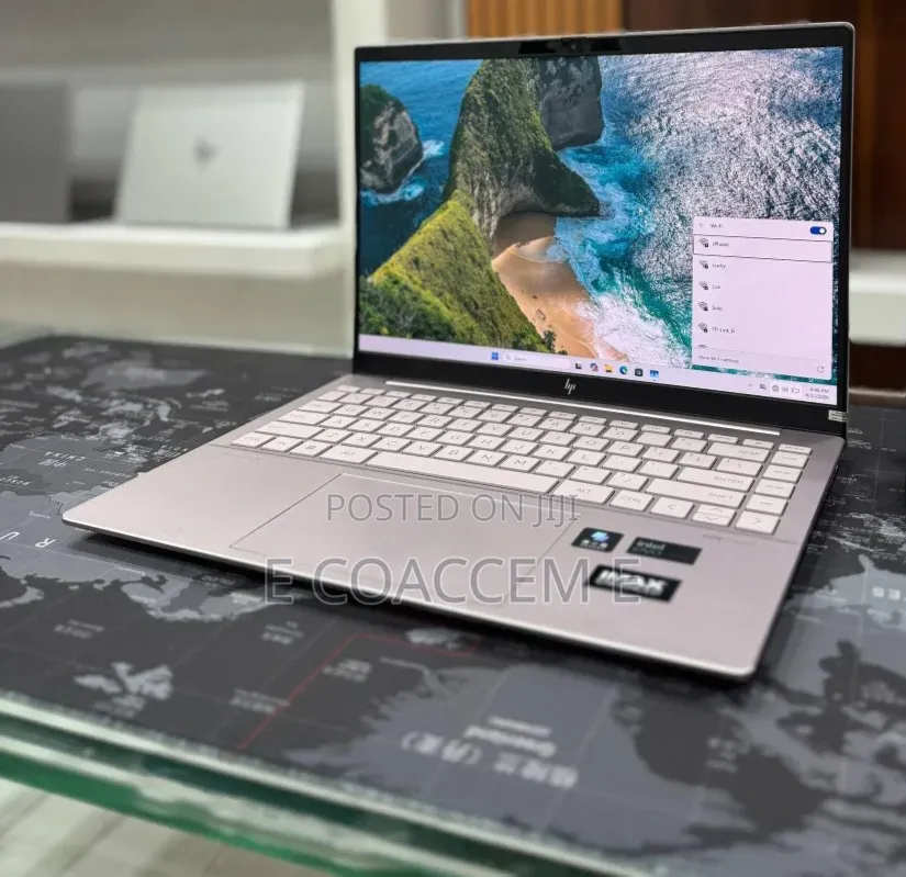 New Laptop HP 16GB Intel Core Ultra 7 SSD 1T