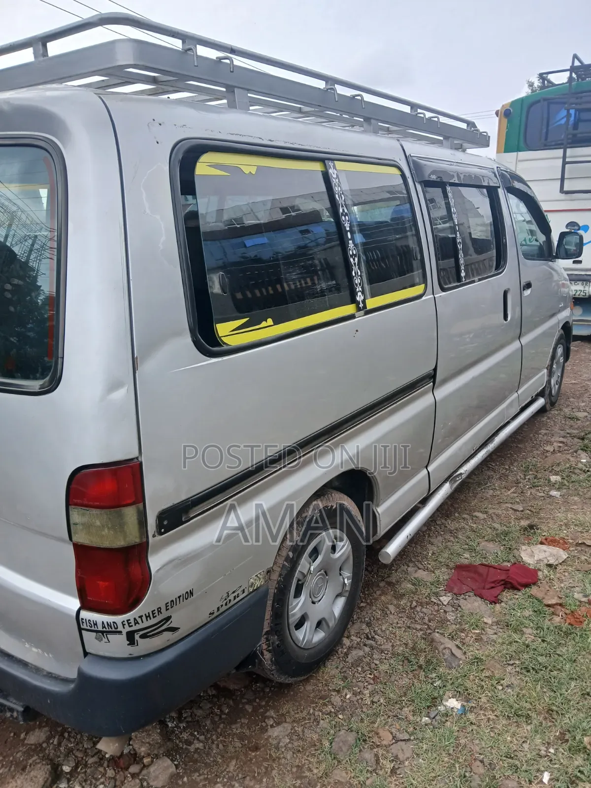 Toyota HiAce 2005 Silver