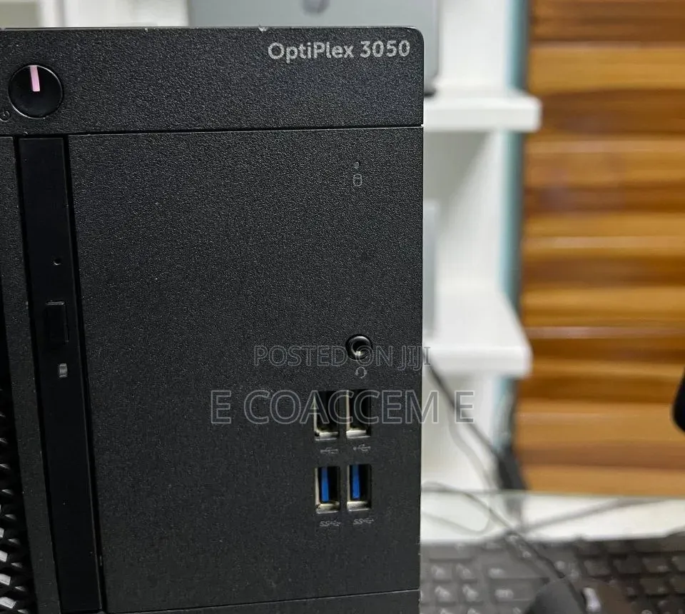 New Desktop Computer Dell 8GB Intel Core i5 SSD 512GB