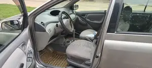 Toyota Platz 2001 Teal