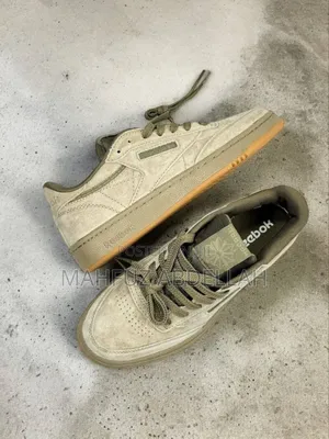 Reebok Suede Sneakers - Olive Green