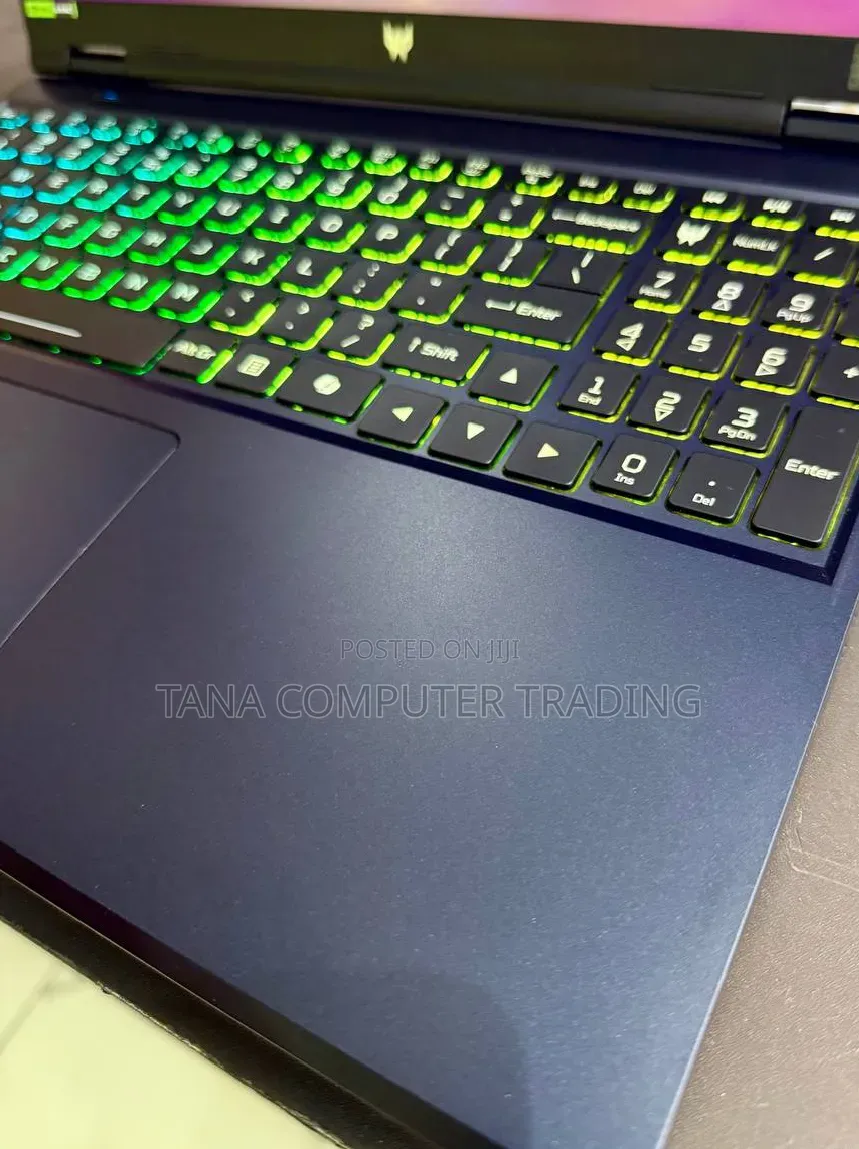 New Laptop Acer Predator Helios Neo 16 16GB Intel Core i7 SSD 1T