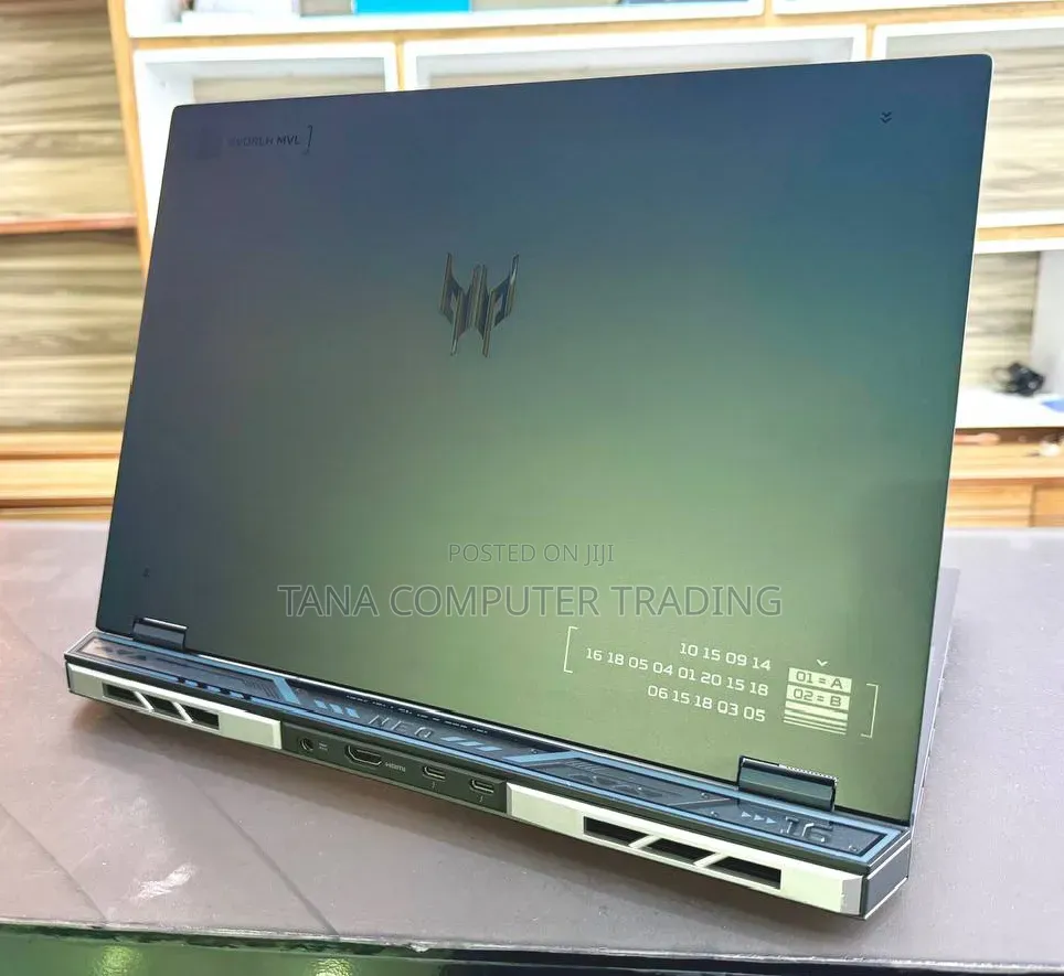 New Laptop Acer Predator Helios Neo 16 16GB Intel Core i7 SSD 1T