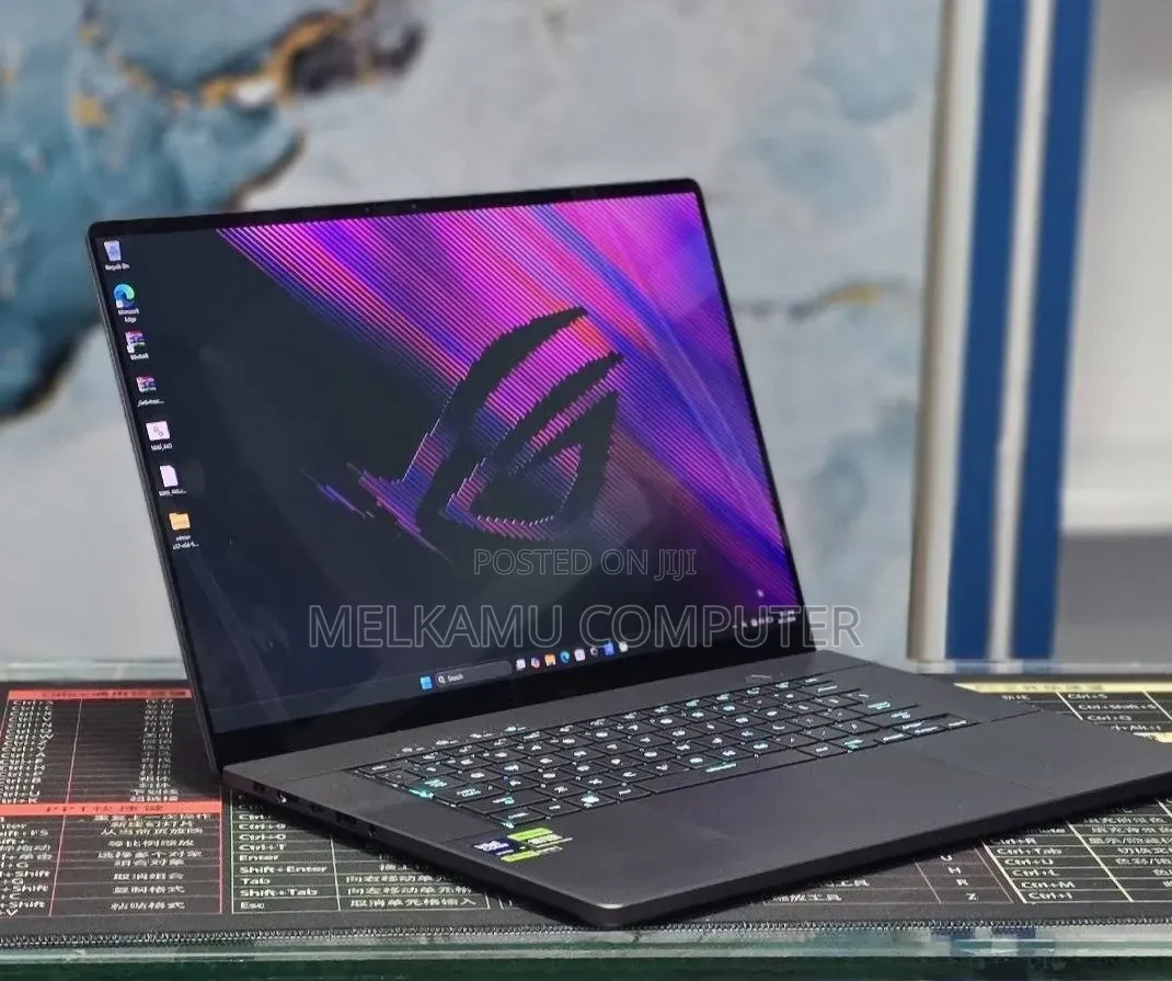 New Laptop Asus ROG Zephyrus G16 16GB Intel Core Ultra 9 SSD 1T