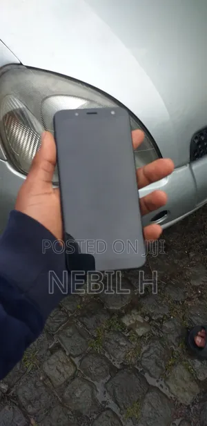 Samsung Galaxy J6 32 GB Black