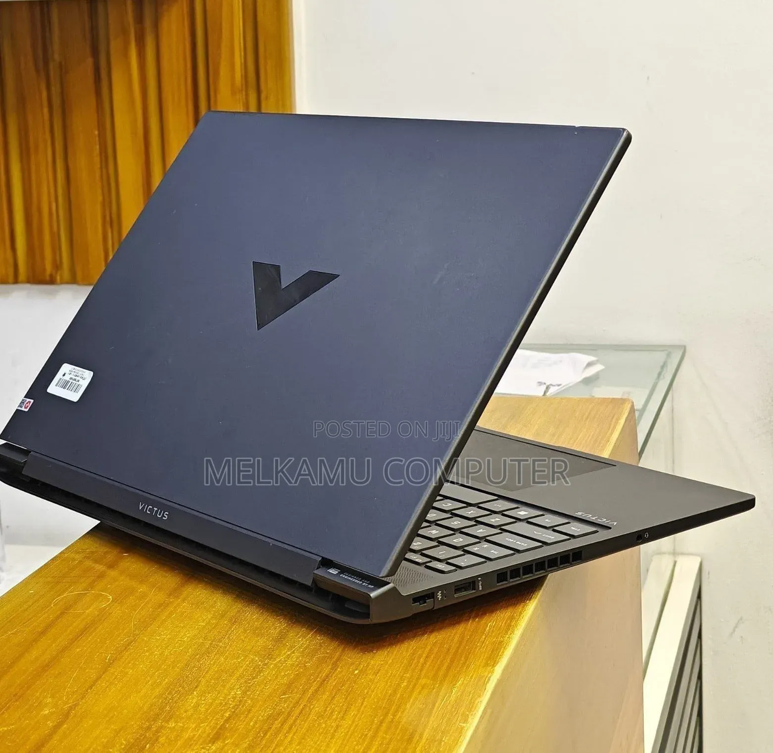 New Laptop HP Victus 16 16GB Intel Core i7 SSD 1T
