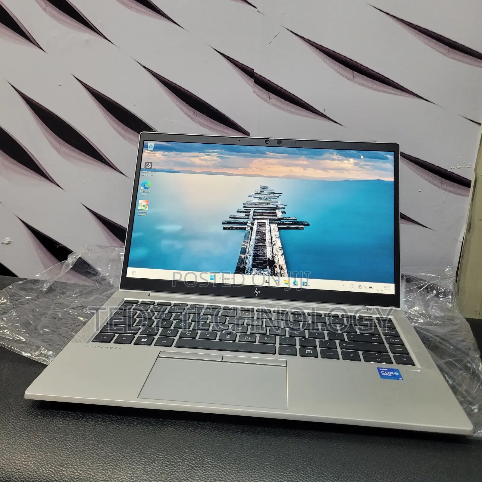 New Laptop HP EliteBook 840 G8 8GB Intel Core i5 SSD 512GB