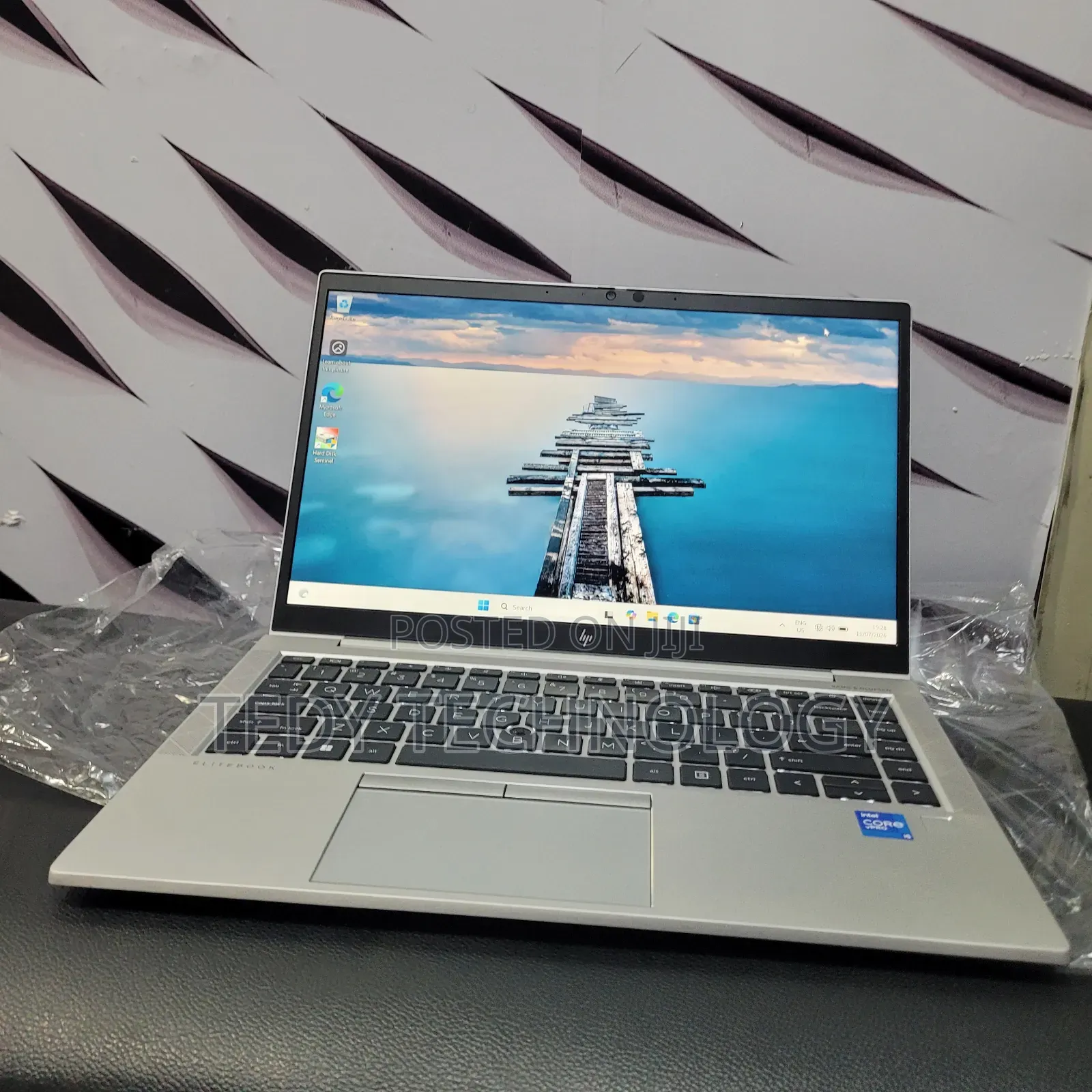 New Laptop HP EliteBook 840 G8 8GB Intel Core i5 SSD 512GB