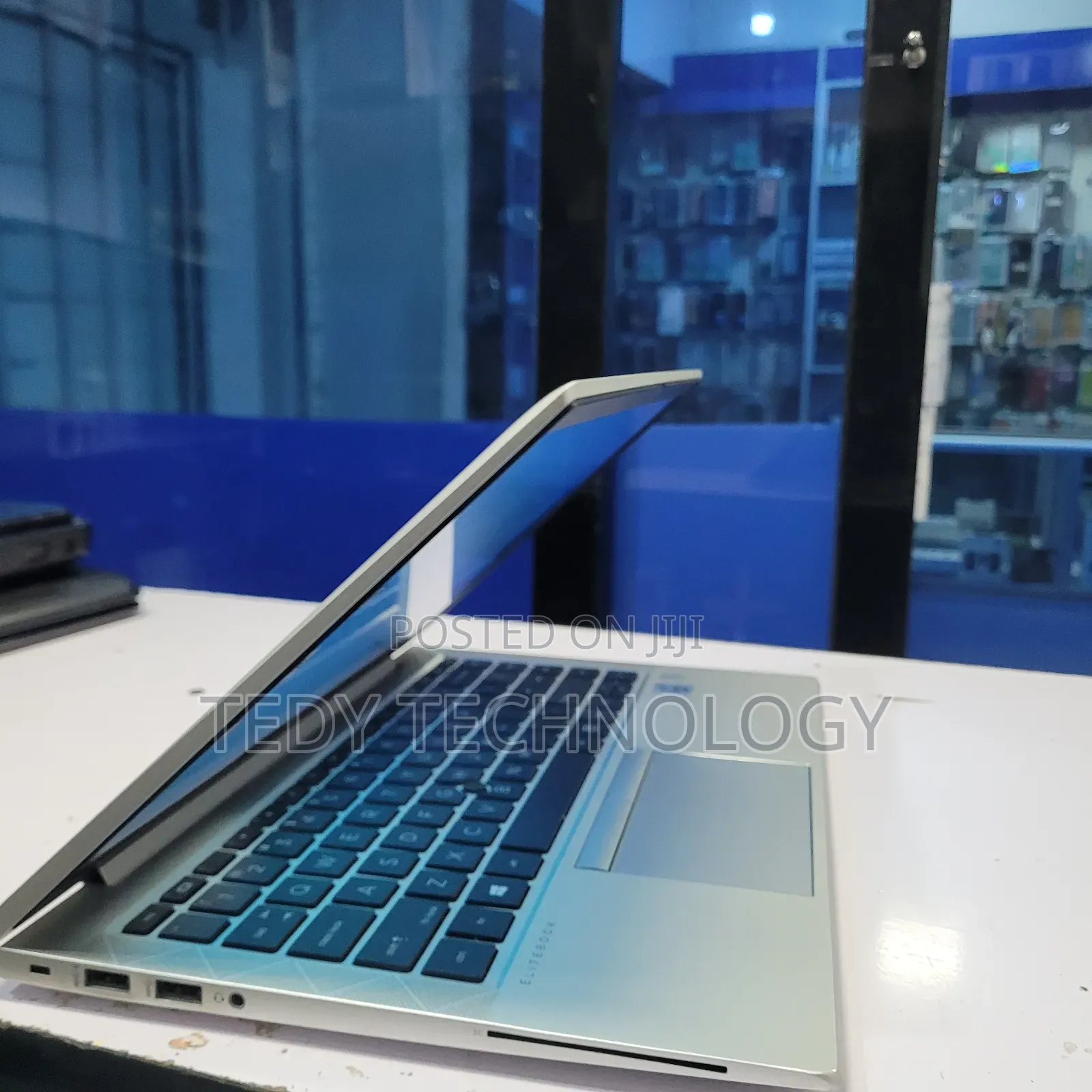 New Laptop HP EliteBook 840 G7 8GB Intel Core i5 SSD 512GB