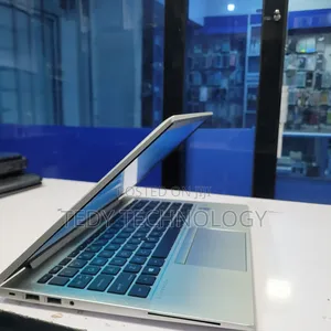 New Laptop HP EliteBook 840 G7 8GB Intel Core i5 SSD 512GB