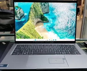 New Laptop Dell Latitude 7450 32GB Intel Core Ultra 7 SSD 512GB