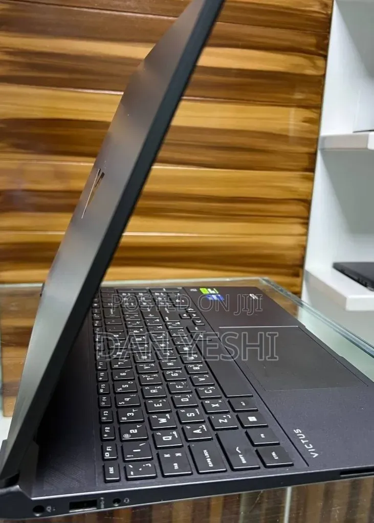 New Laptop HP Victus 15 16GB Intel Core i5 SSD 1T