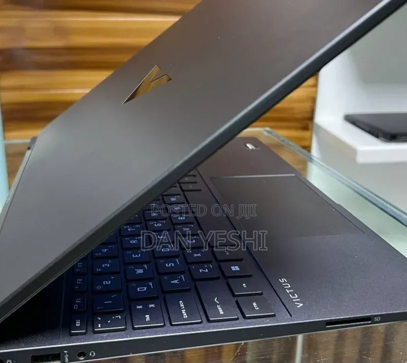 New Laptop HP Victus 15 16GB Intel Core i5 SSD 1T