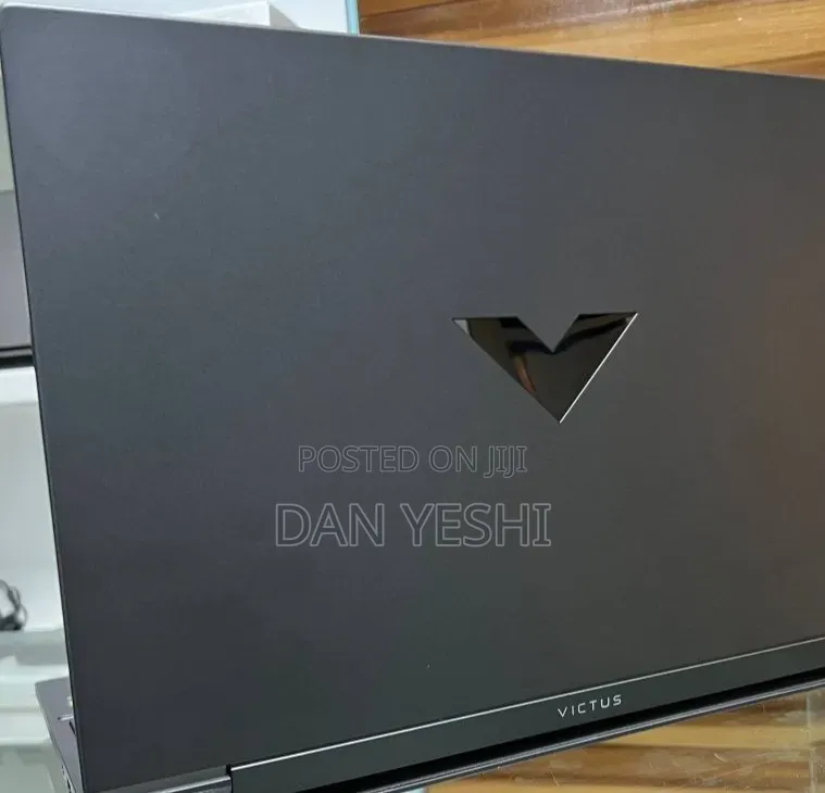 New Laptop HP Victus 15 16GB Intel Core i5 SSD 1T