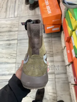 Uaxx Waterproof Mid Boots (Brown):