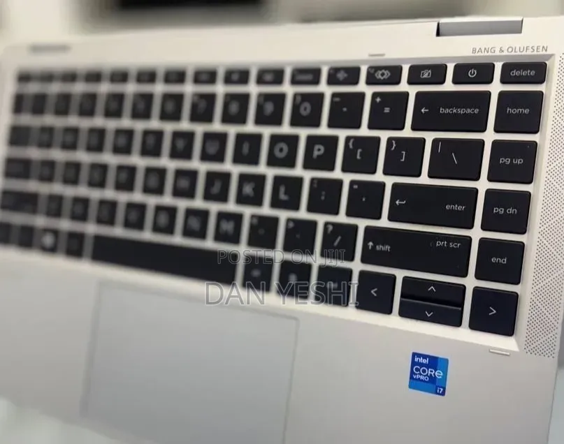 New Laptop HP EliteBook 1040 G8 32GB Intel Core i7 SSD 512GB