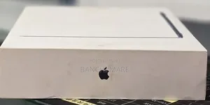 New Laptop Apple MacBook Air 2025 M4 16GB Apple M4 SSD 256GB