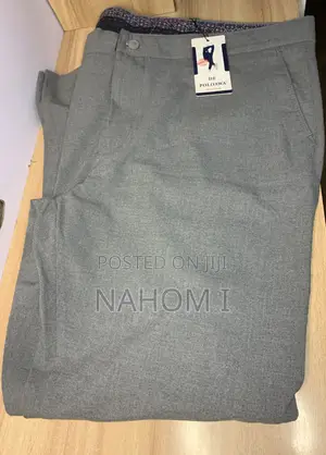 De Poloawa Men's Trousers Feature a Neutral