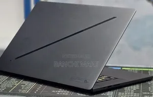 New Laptop Asus ROG Zephyrus G16 16GB Intel Core Ultra 9 SSD 1T