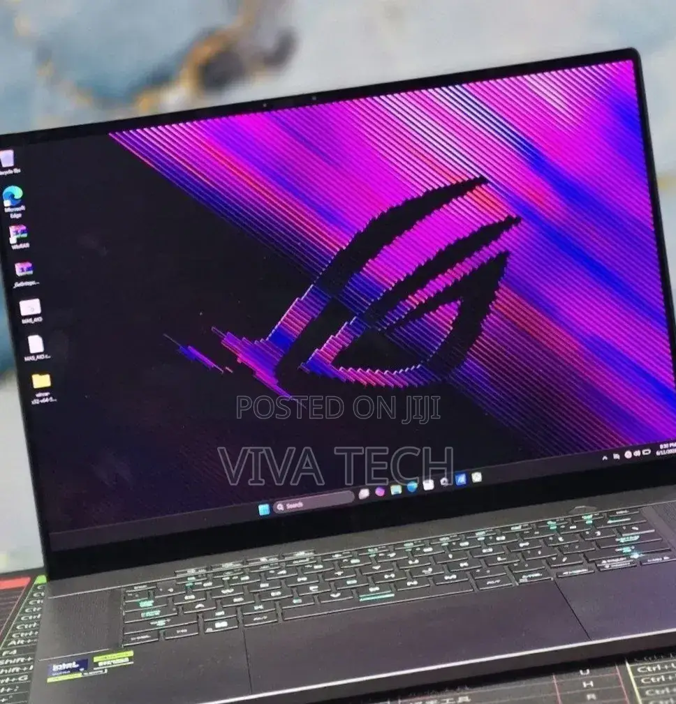 New Laptop Asus ROG Zephyrus G15 16GB Intel Core Ultra 9 SSD 1T