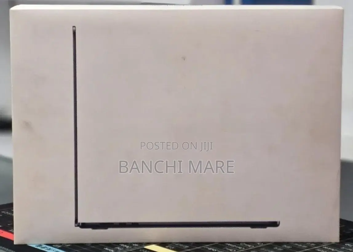 New Laptop Apple MacBook Air 2025 M4 16GB Apple M4 SSD 256GB