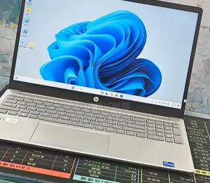 New Laptop HP Pavilion 15 16GB Intel Core i7 SSD 1T