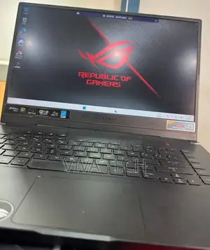 New Laptop Asus ROG Zephyrus G15 16GB AMD Ryzen 9 SSD 512GB