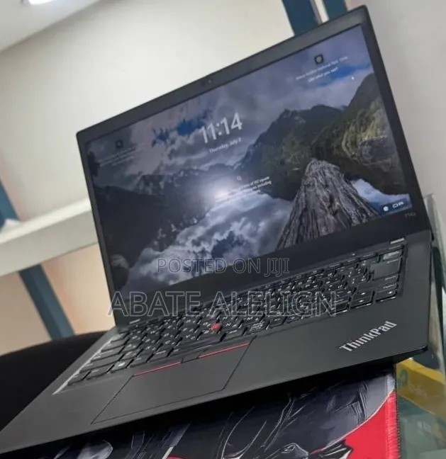 New Laptop Lenovo ThinkPad T14s G4 16GB AMD Ryzen 5 SSD 512GB