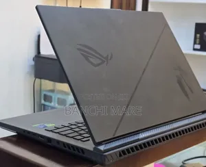 New Laptop Asus ROG Strix G18 40GB Intel Core i9 SSD 1T