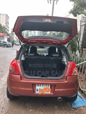 Suzuki Swift 2010 Brown