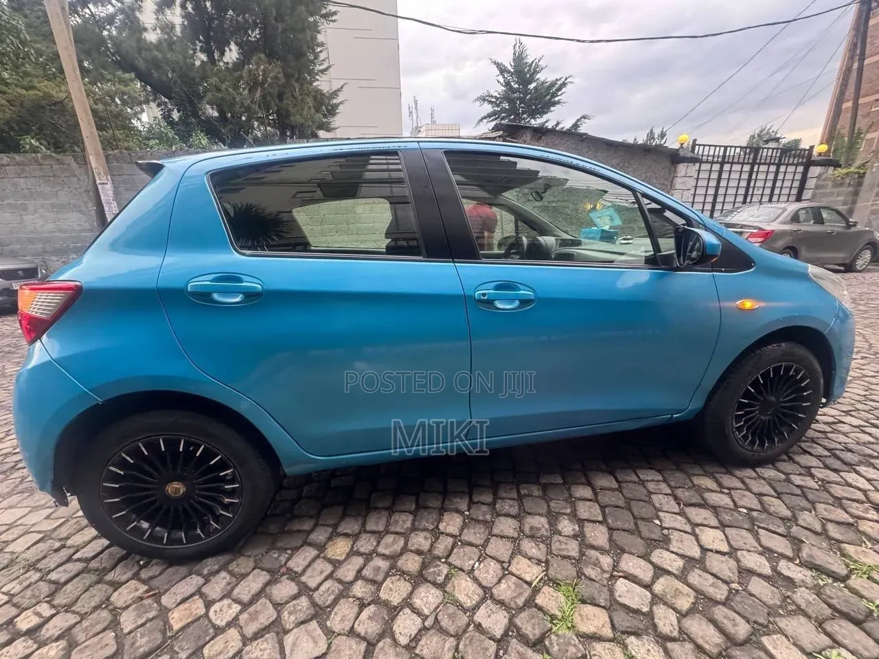 Toyota Yaris 2018 Blue